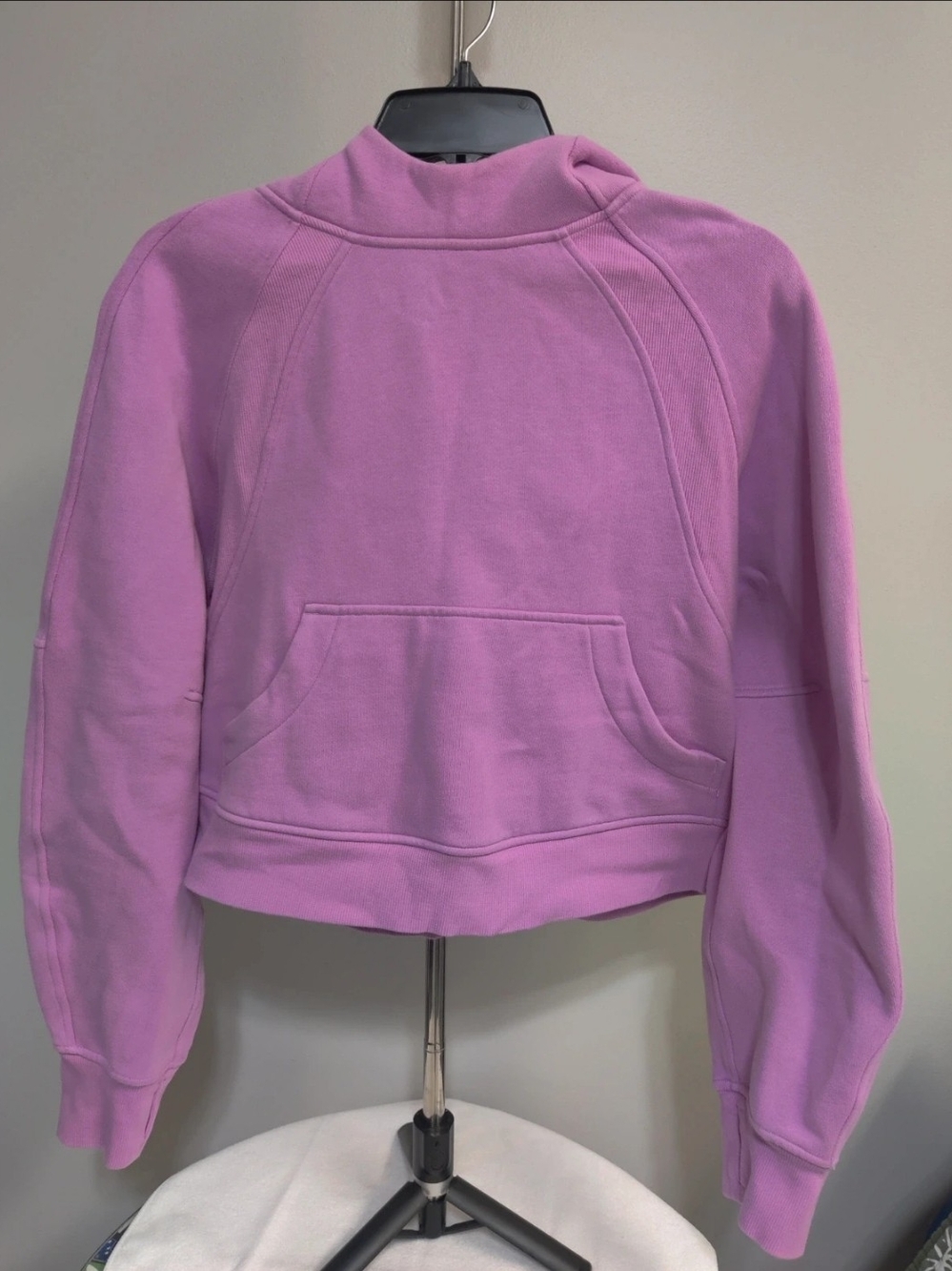 lululemon athletica Lilac/pink Cropped Pullover Hoodie